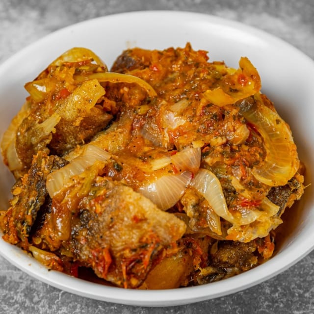 Fish-Makayabu (Salt Fish) (Combo).